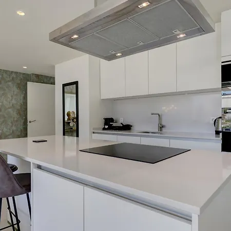 Luxury Apartment In Estepona Aero * 埃斯特波纳
